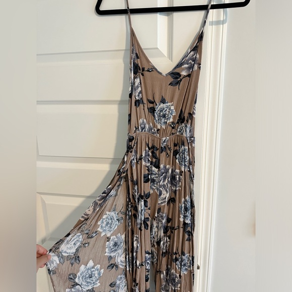 Audrey 3+1 Jumpsuit - Picture 3 of 6